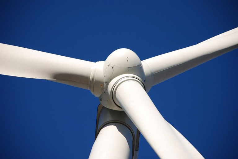 Rechte rumpeln gegen Windkraft
