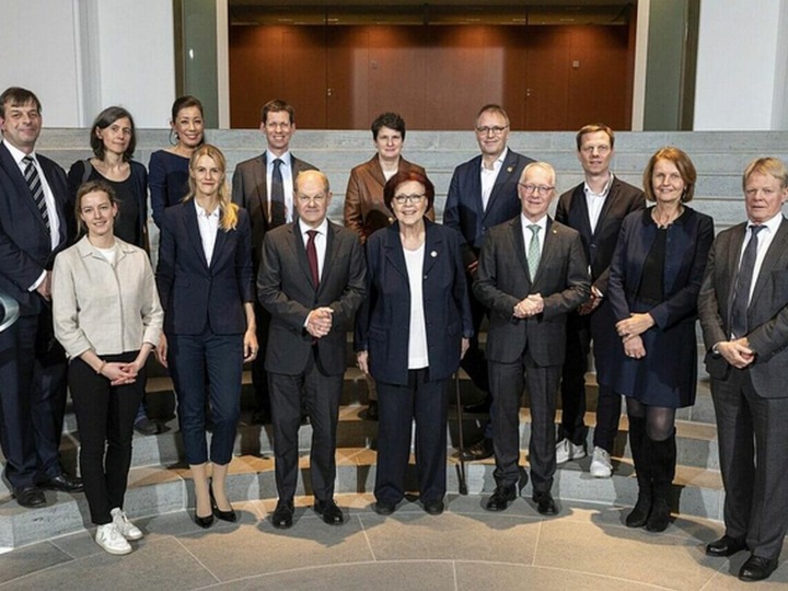 Ex-DGB-Chef Hoffmann: Vorsitz im Nachhaltigkeitsrat