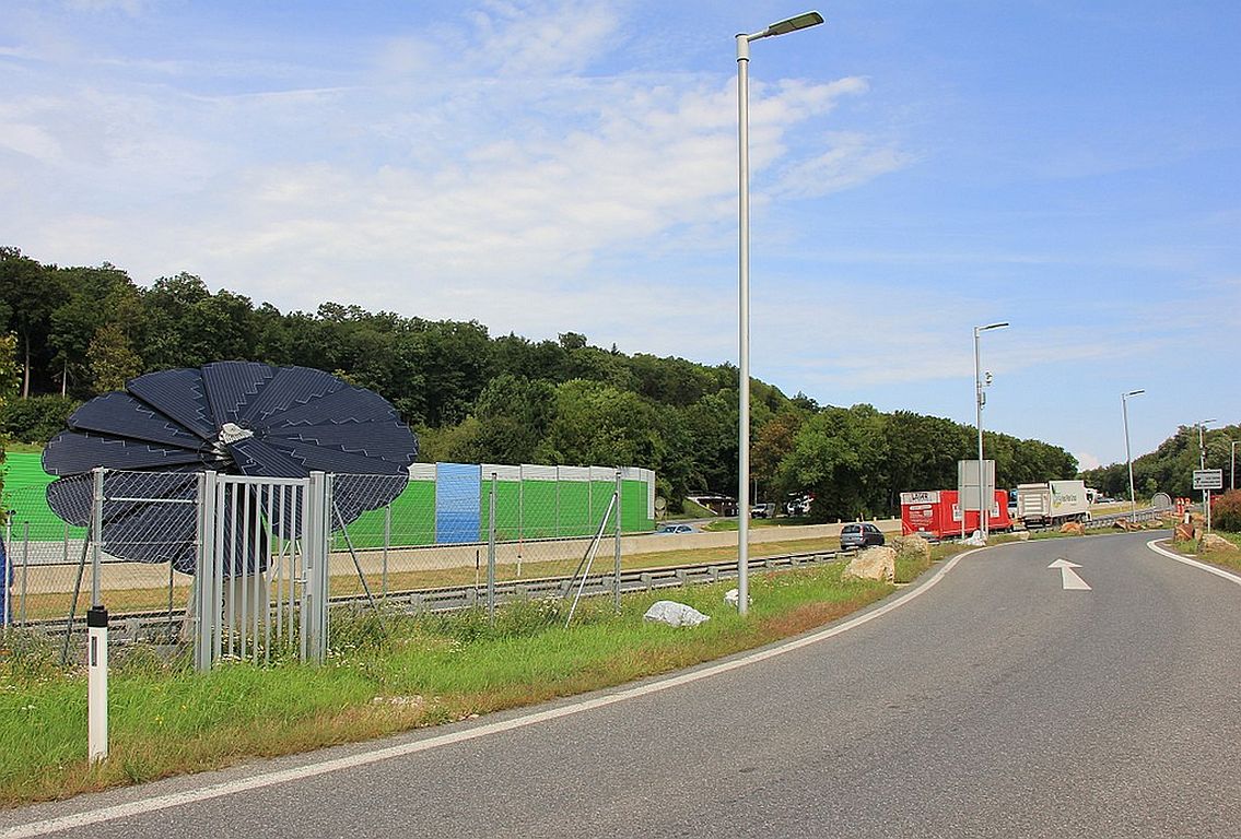 Hier produzieren Autobahnen Solarstrom
