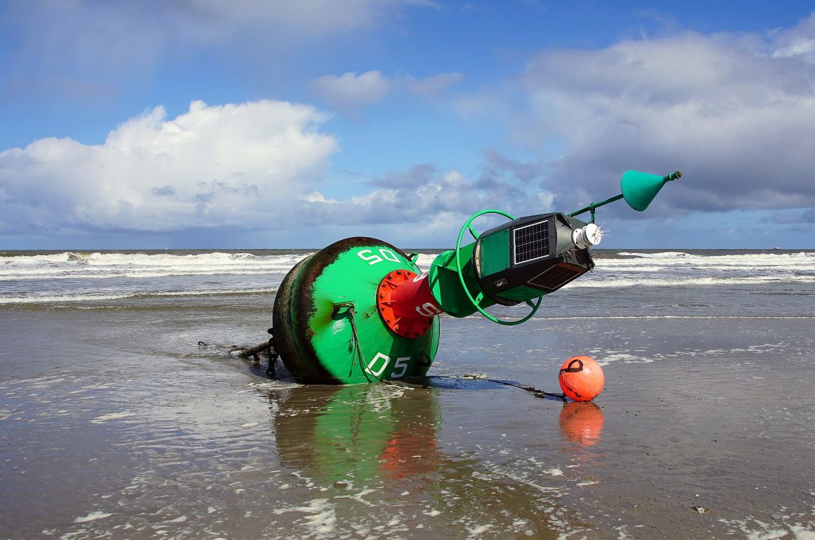 Schwedische Bojen erzeugen 24/7 massig Strom