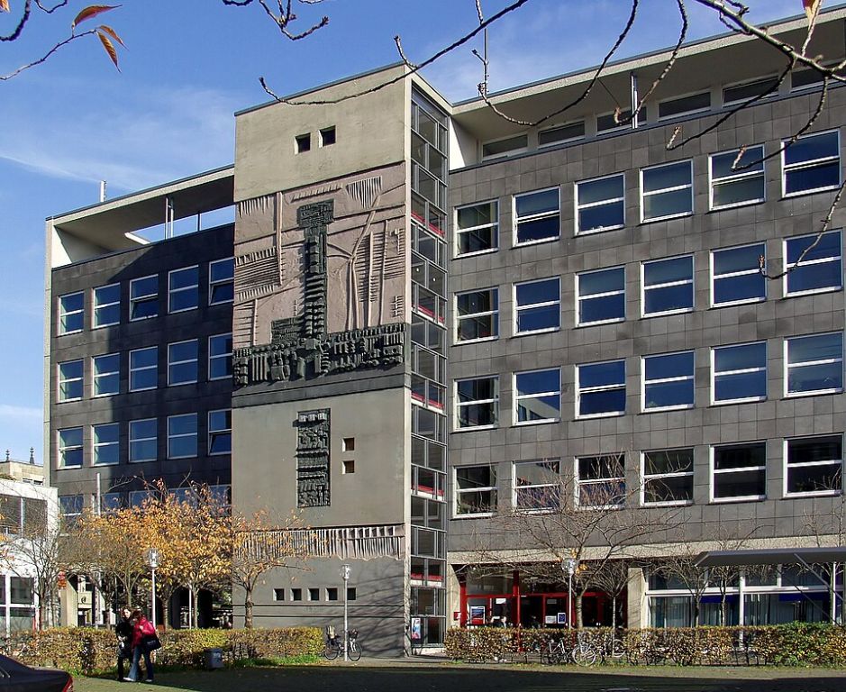 Kölner Gebäude holt NO2 aus der Luft