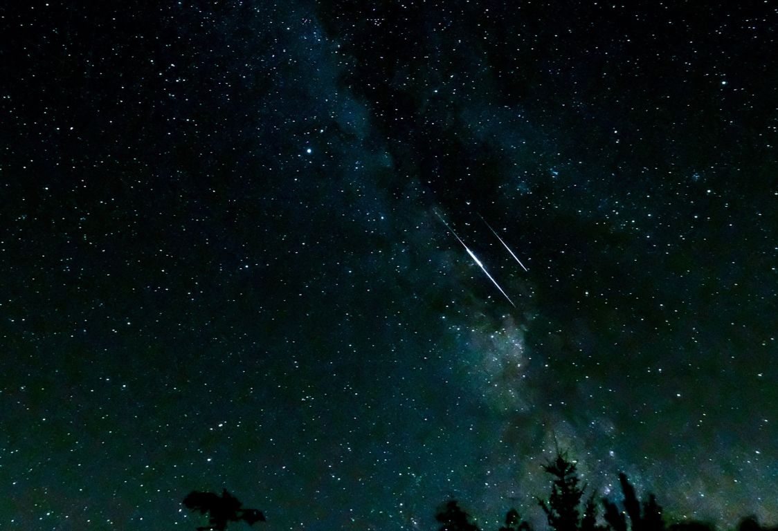 Sonnenfinsternis dann Sternschnuppen-Schauer
