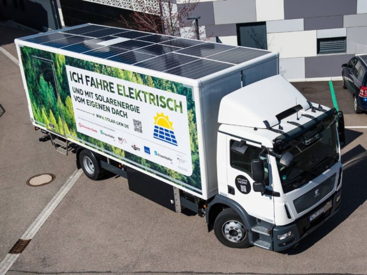 Jetzt kommen die E-Lastwagen mit Solarzellen